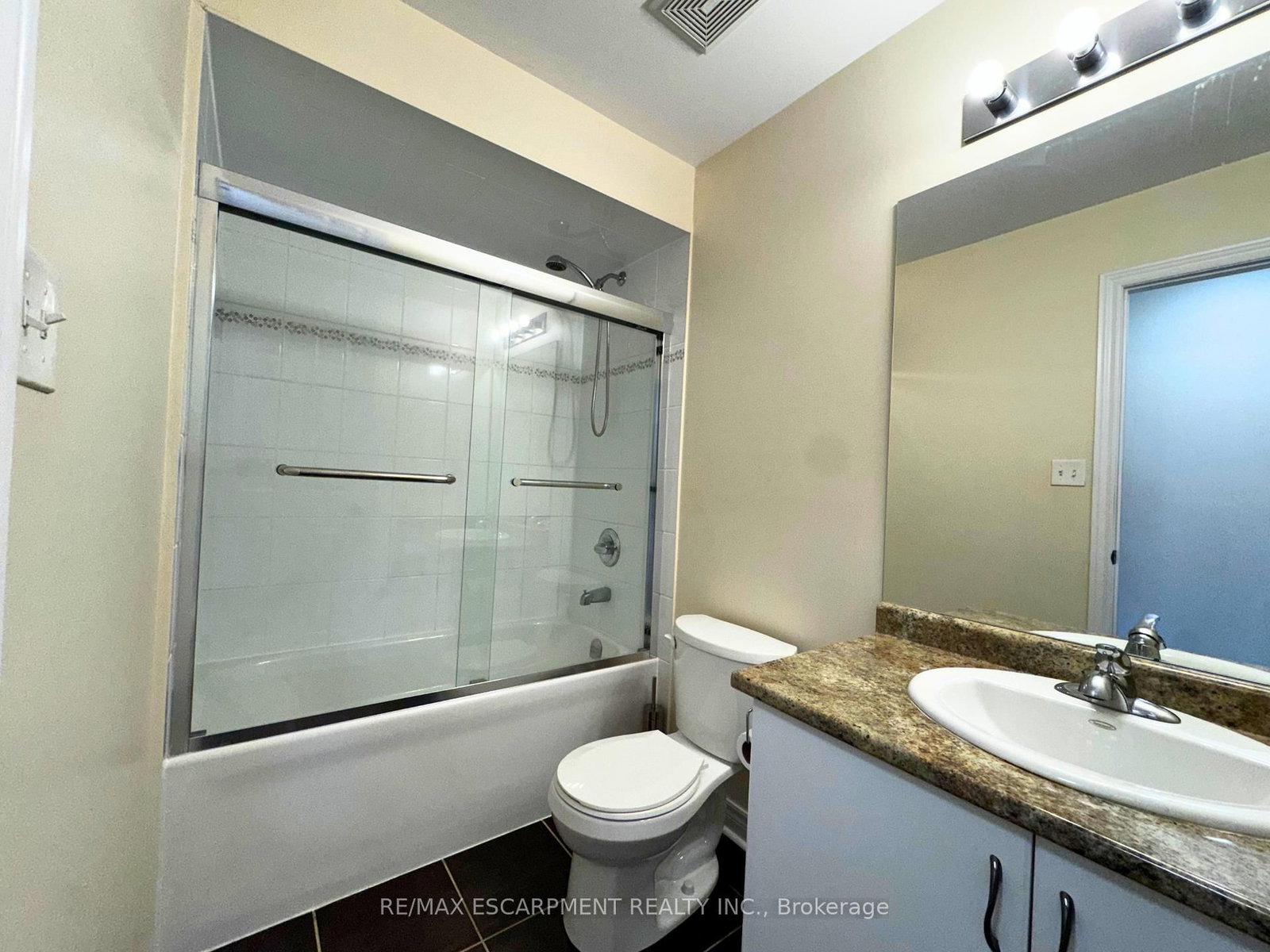 11 Keith Crescent • Niagara-on-the-Lake, ON photo 20