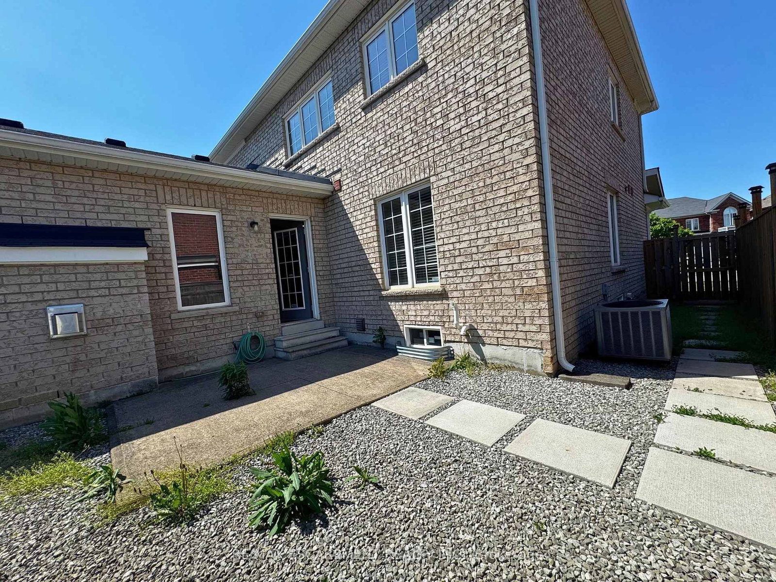 11 Keith Crescent • Niagara-on-the-Lake, ON photo 25