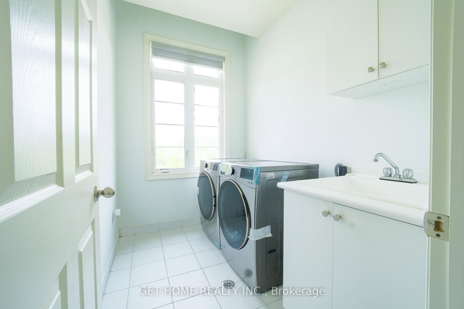 114 Attwater Drive • Cambridge, ON photo 25