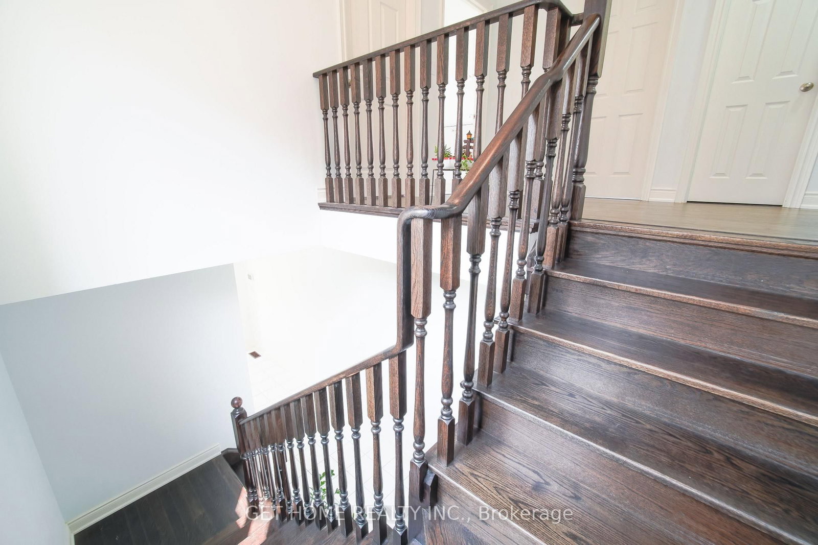 114 Attwater Drive • Cambridge, ON photo 27