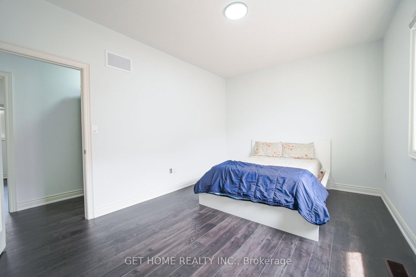 114 Attwater Drive • Cambridge, ON photo 32