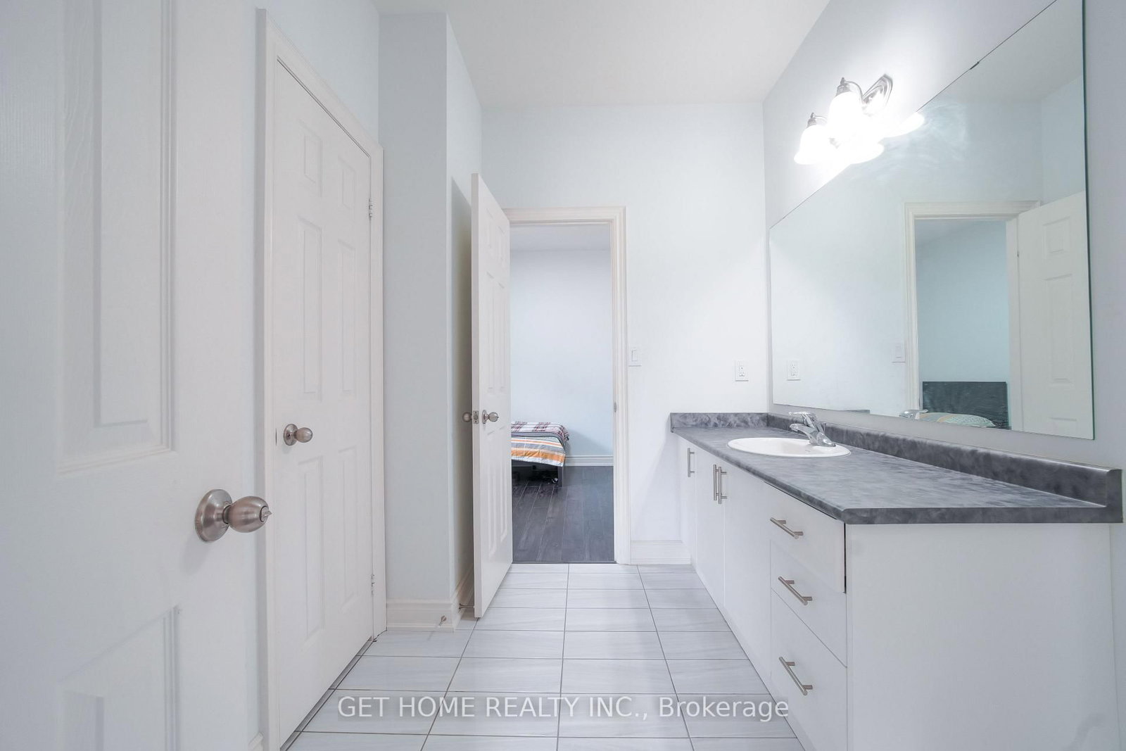 114 Attwater Drive • Cambridge, ON photo 43
