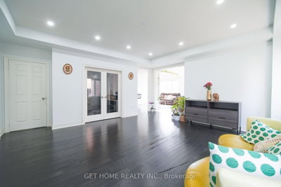 114 Attwater Drive • Cambridge, ON photo 9