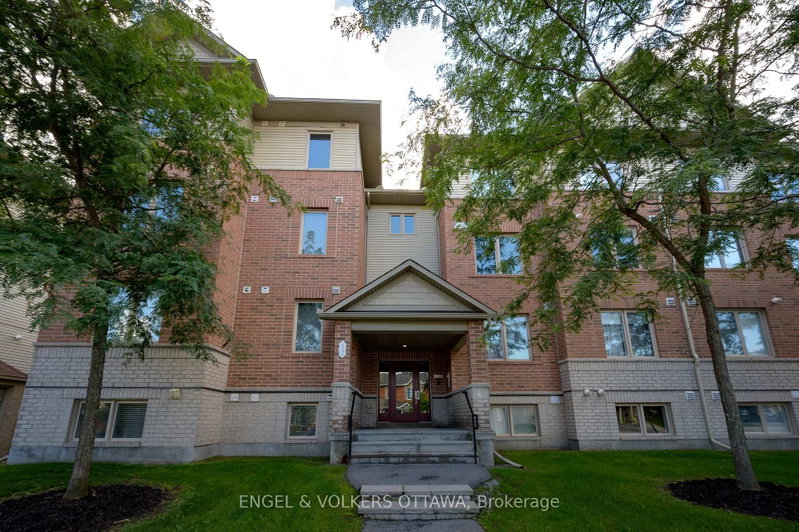 7 - 50 Barnstone Drive