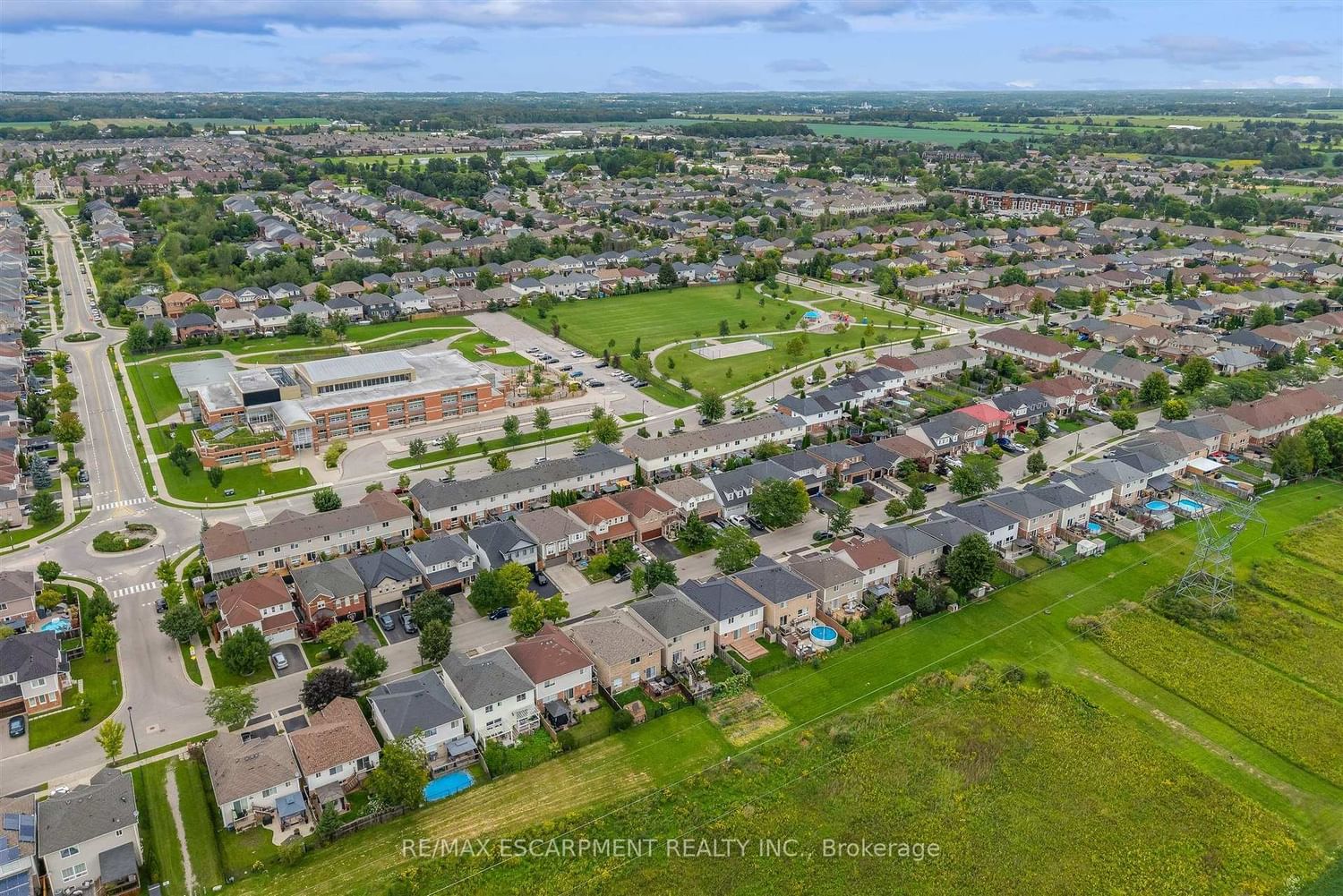 125 Voyager Pass • Hamilton, ON photo 42