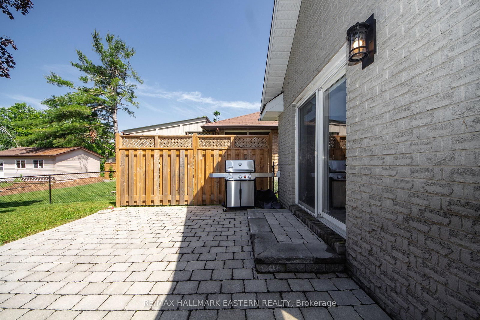 36 Russell Hill Road • Kawartha Lakes, ON photo 23