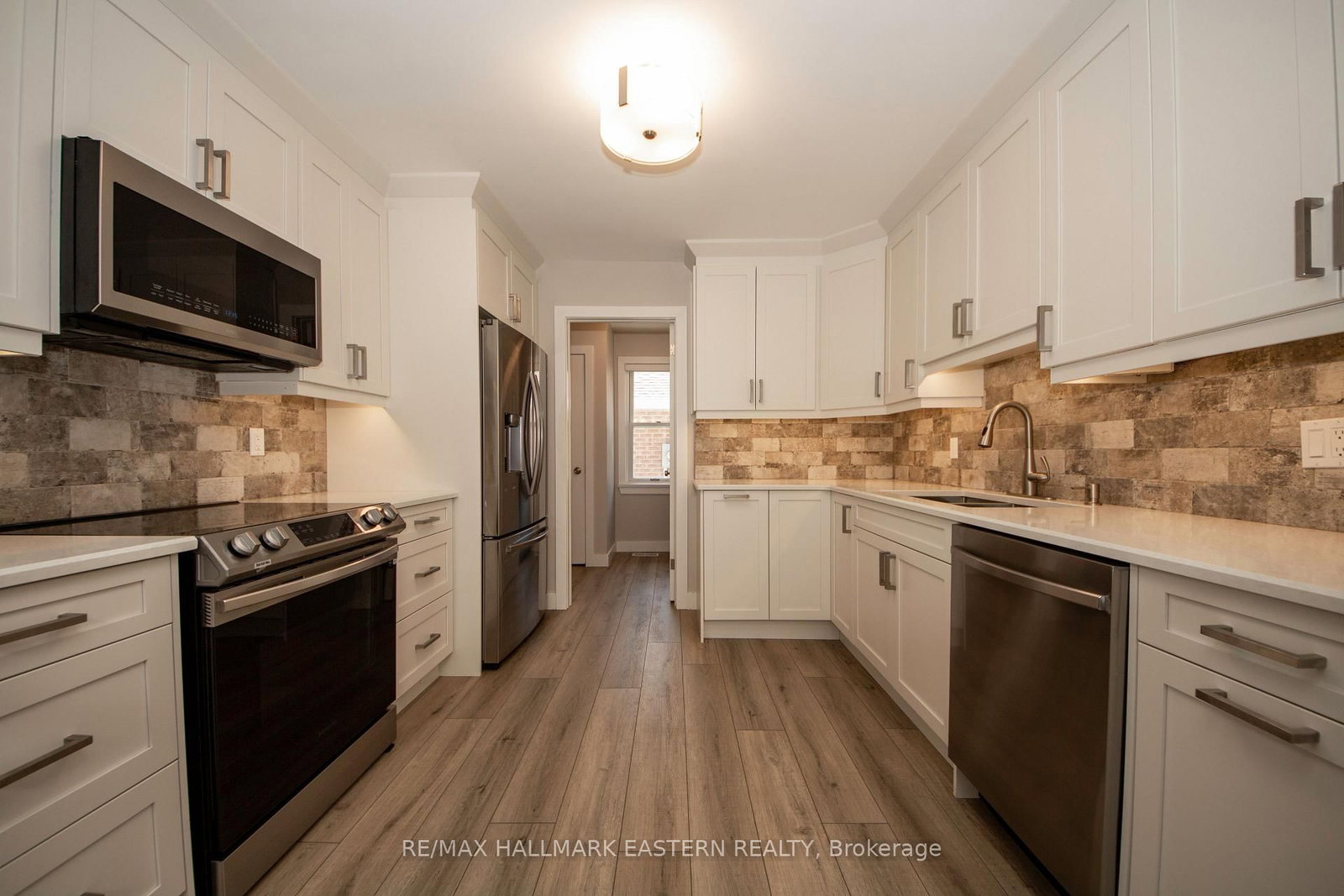 36 Russell Hill Road • Kawartha Lakes, ON photo 8