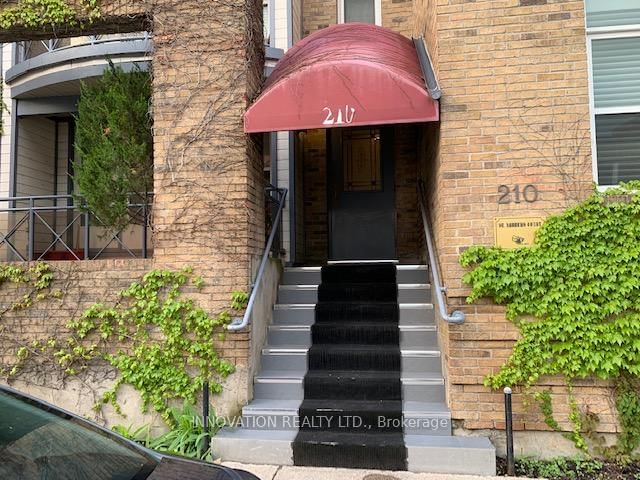 3B - 210 Cumberland Street