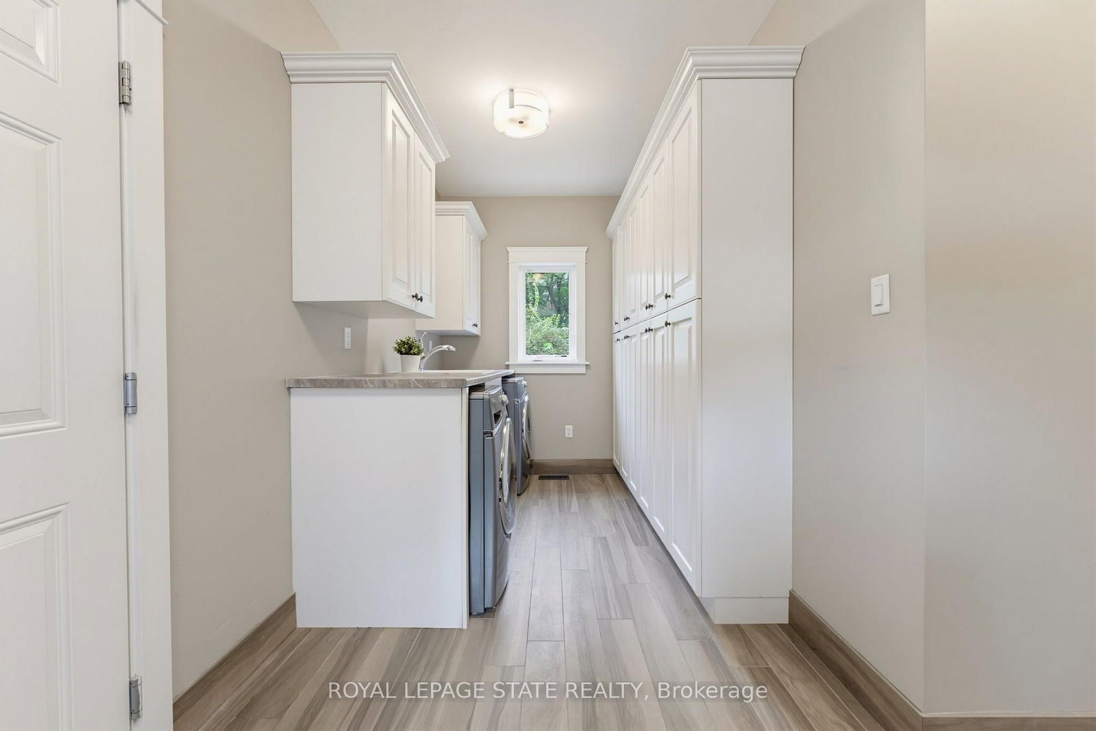 56 Academy Street • Hamilton, ON photo 41
