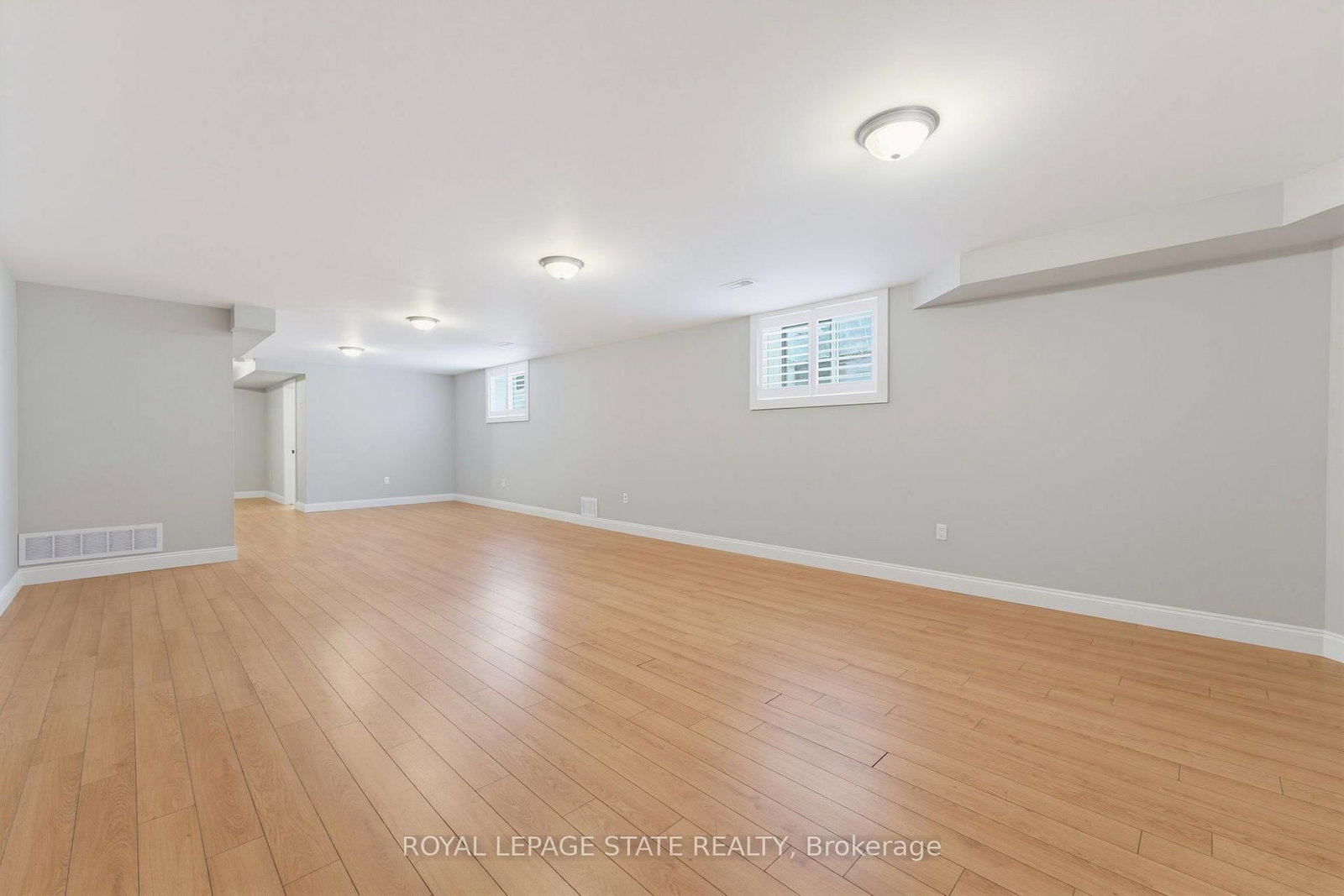 56 Academy Street • Hamilton, ON photo 44