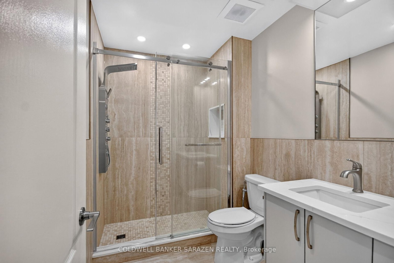 31 Fanterra Way • Ottawa, ON photo 32