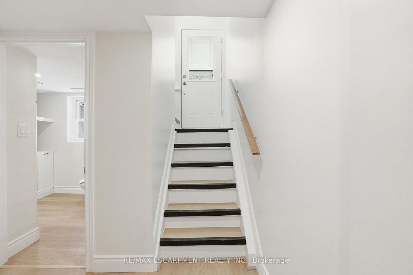 894 Garth Street • Hamilton, ON photo 24