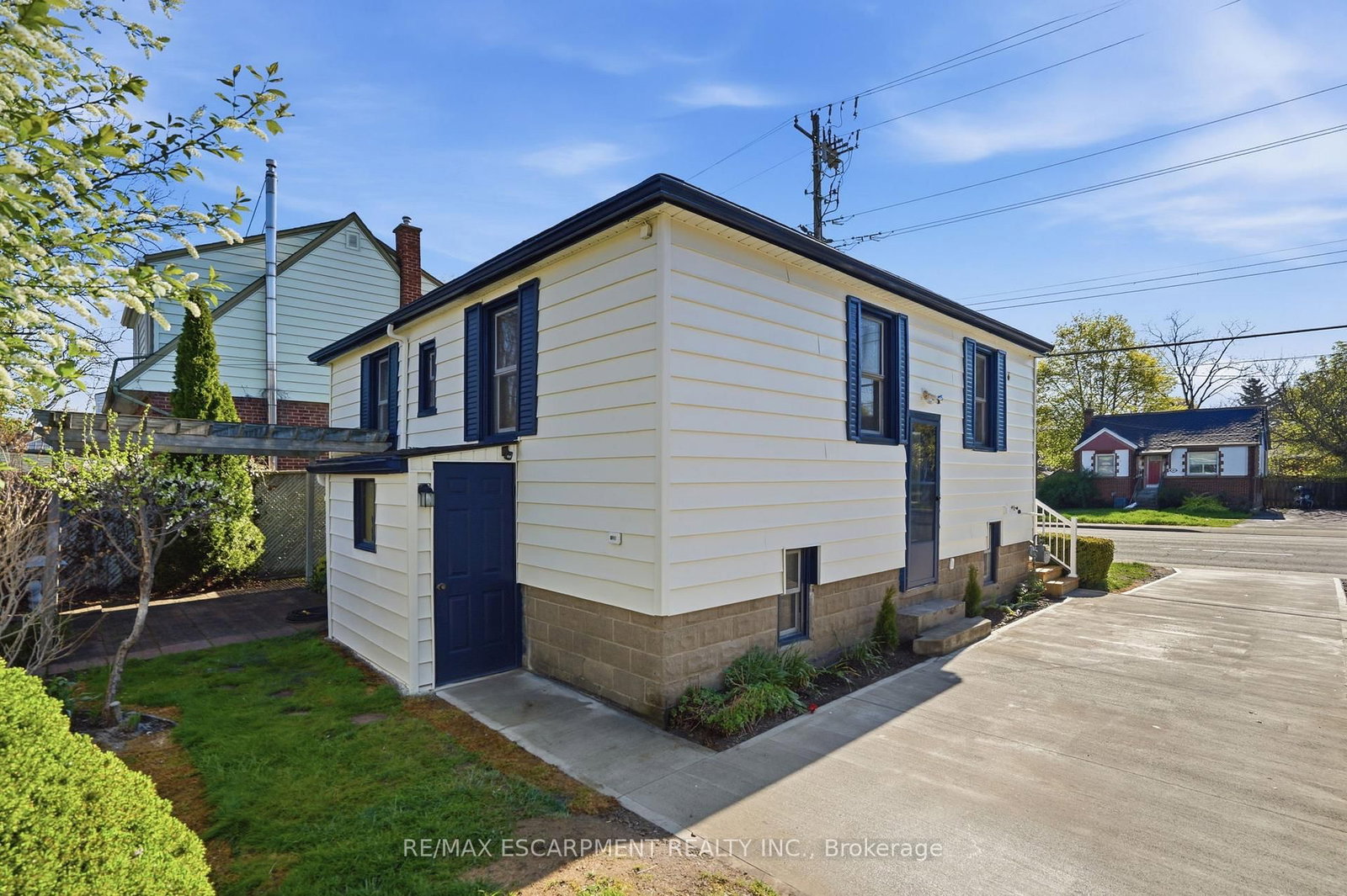 894 Garth Street • Hamilton, ON photo 37