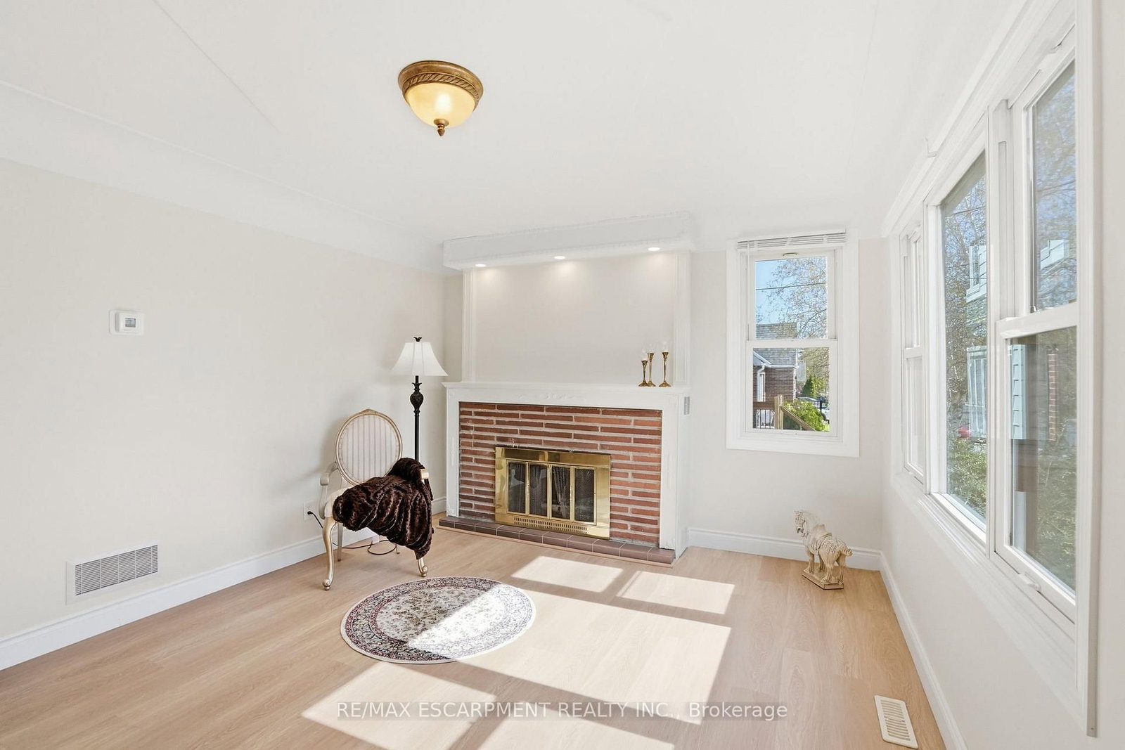 894 Garth Street • Hamilton, ON photo 5