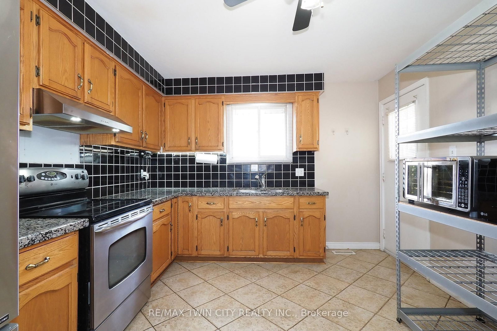 870 Strasburg Road • Kitchener, ON photo 14