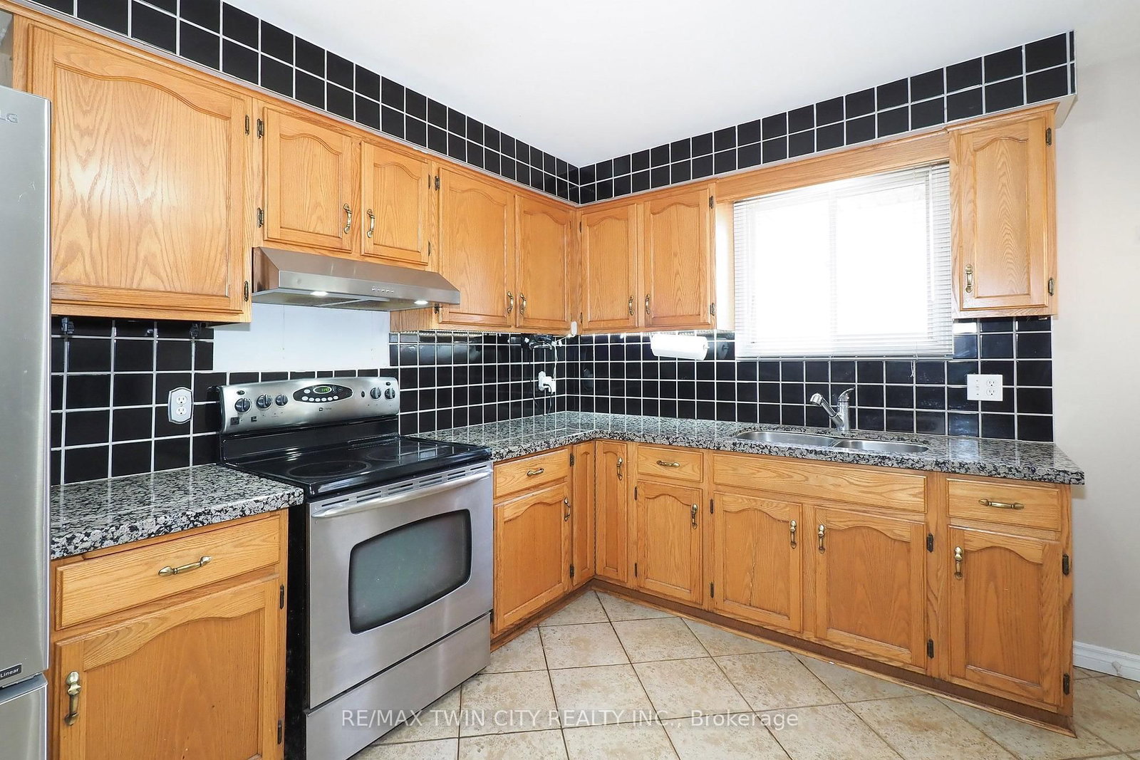 870 Strasburg Road • Kitchener, ON photo 15
