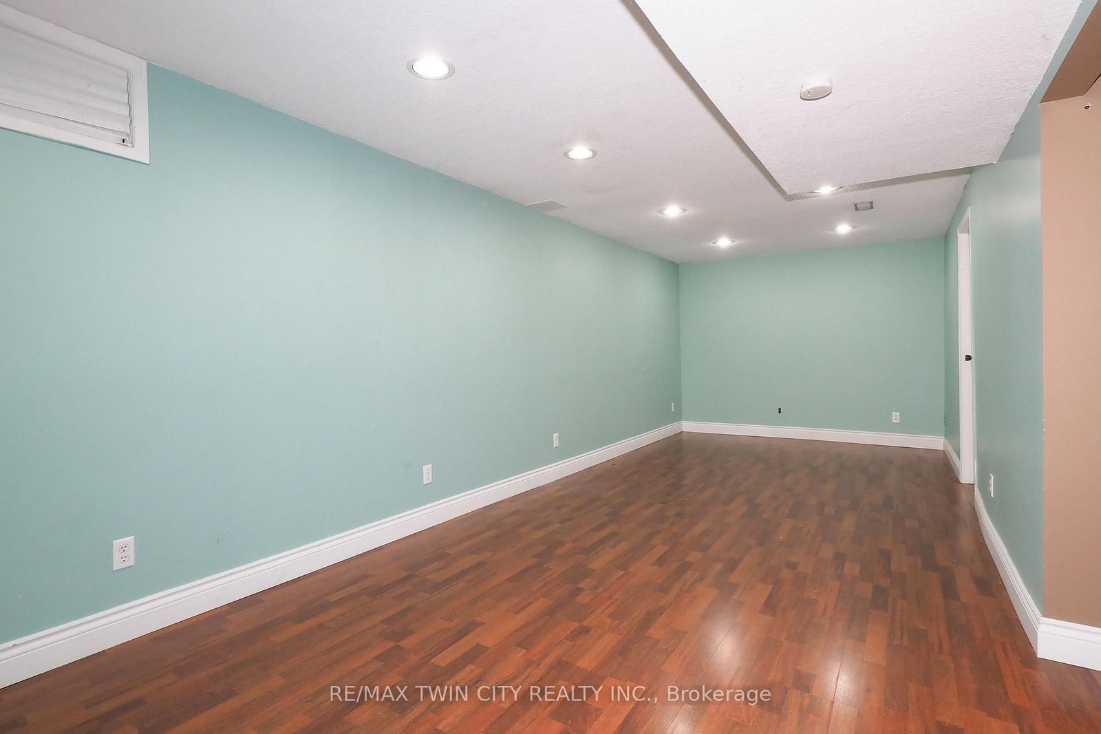 870 Strasburg Road • Kitchener, ON photo 36