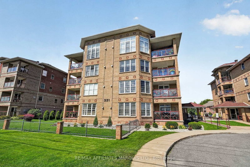 304 - 331 Water Street W