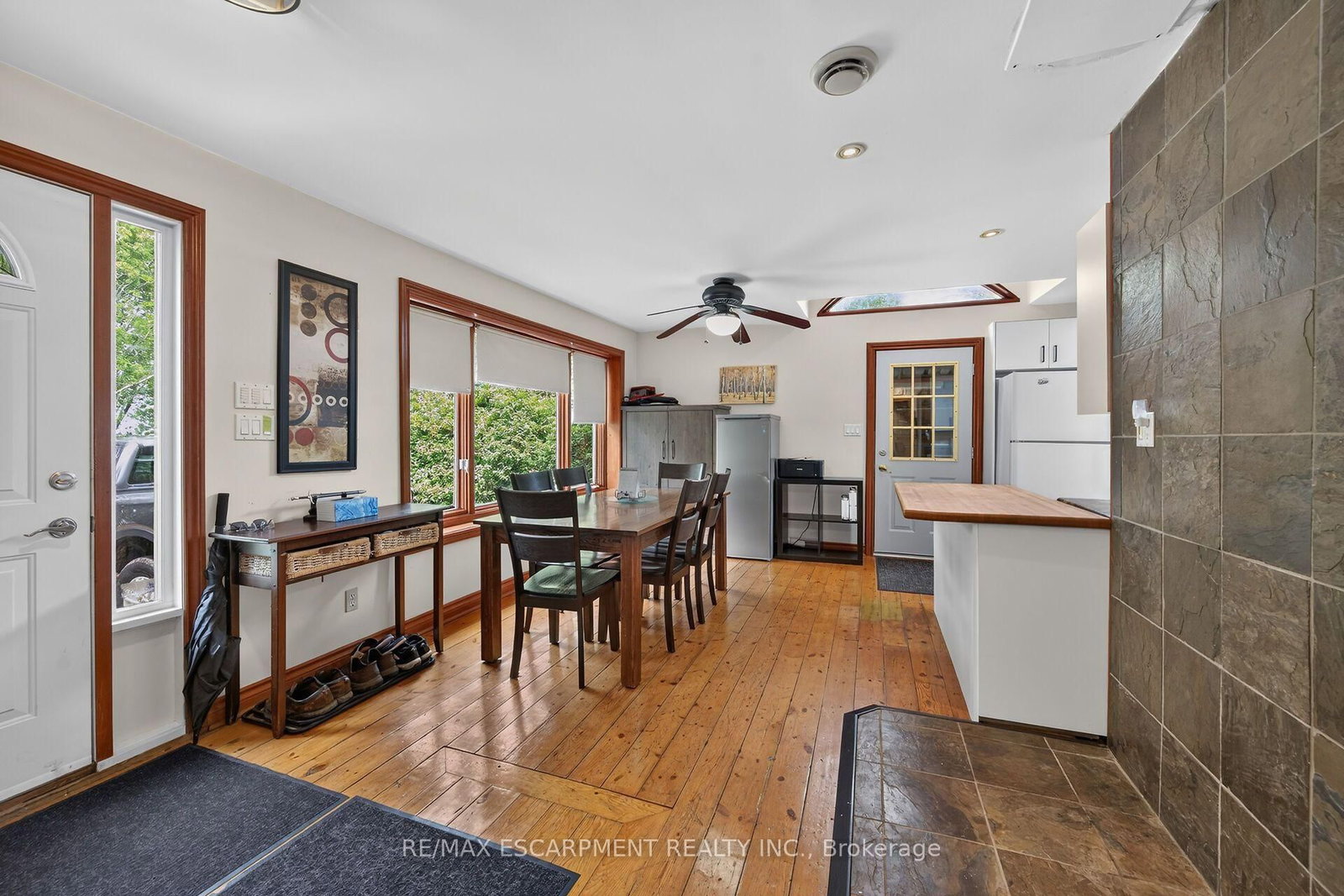 64 Windy Lane • Haldimand, ON photo 6