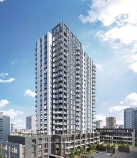411 - 55 Duke Street W