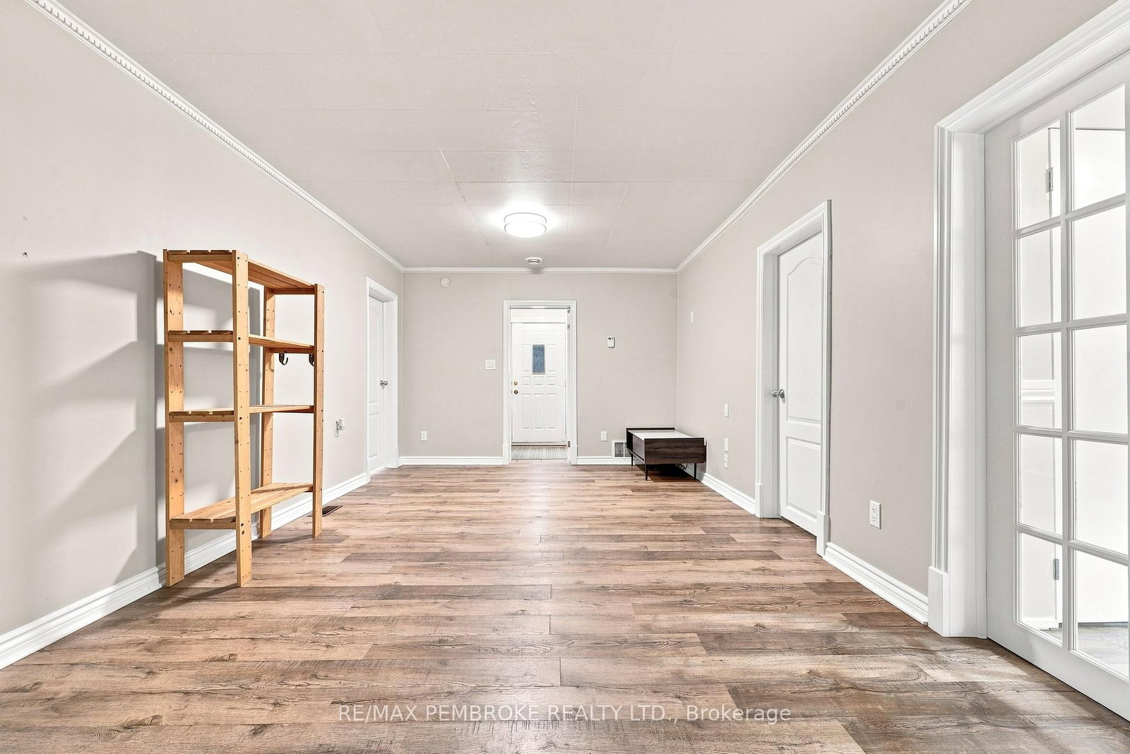 1469 Victoria Street • Petawawa, ON photo 5