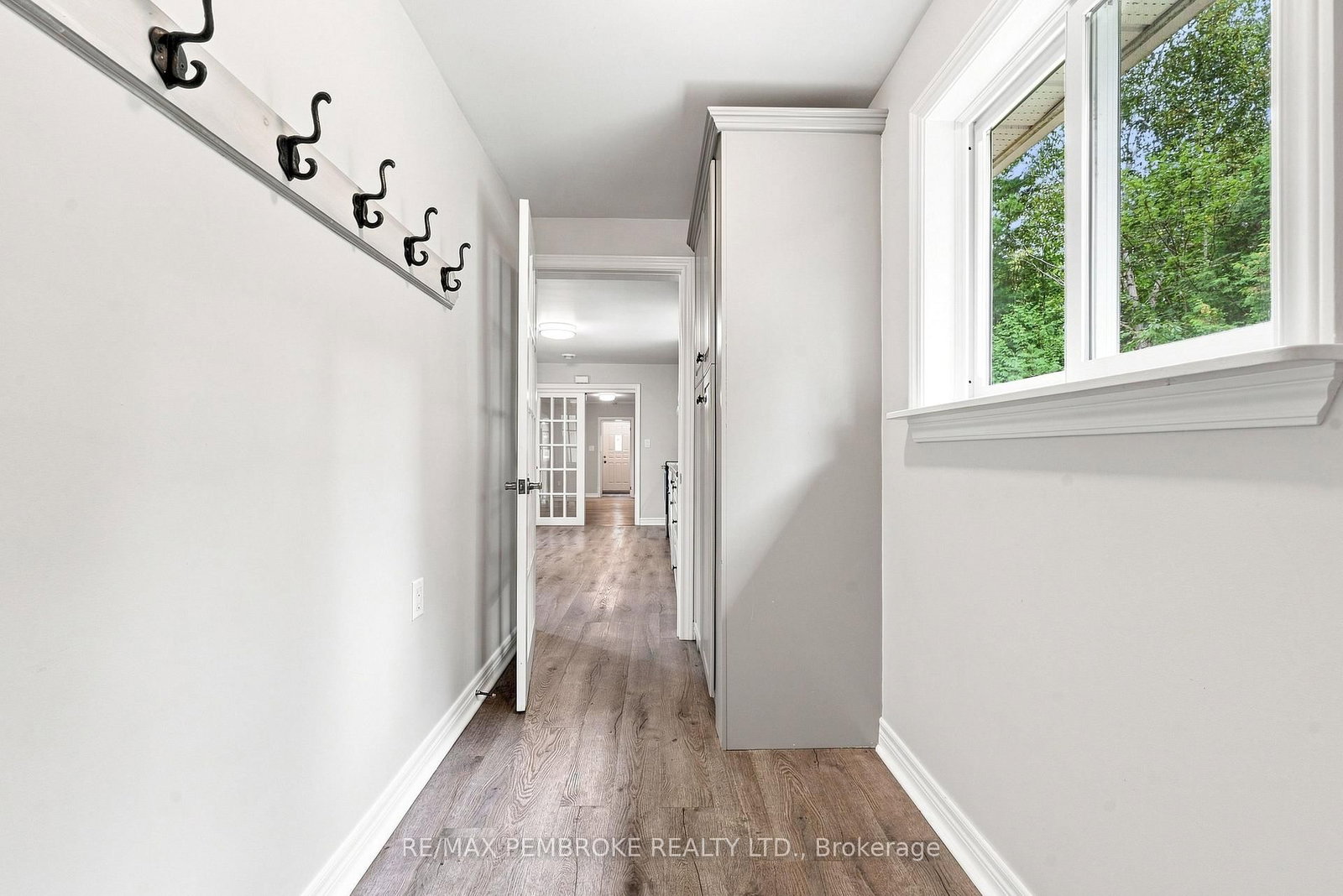 1469 Victoria Street • Petawawa, ON photo 6
