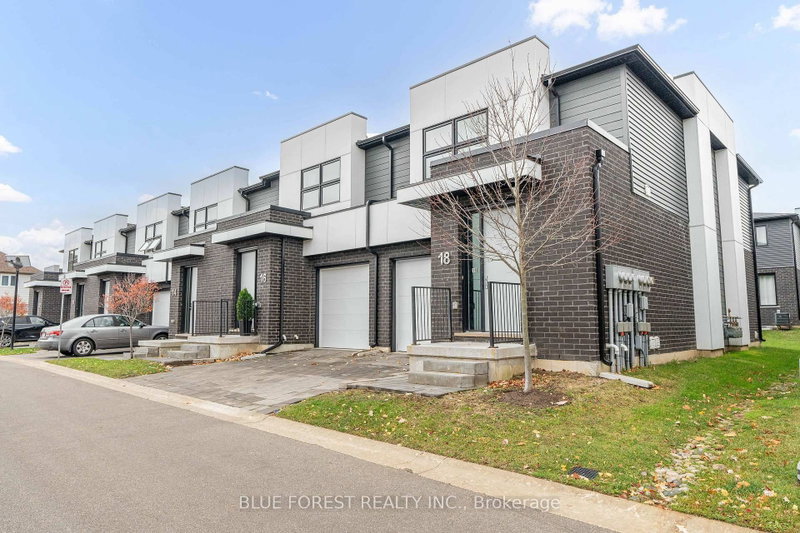 499 Sophia Crescent