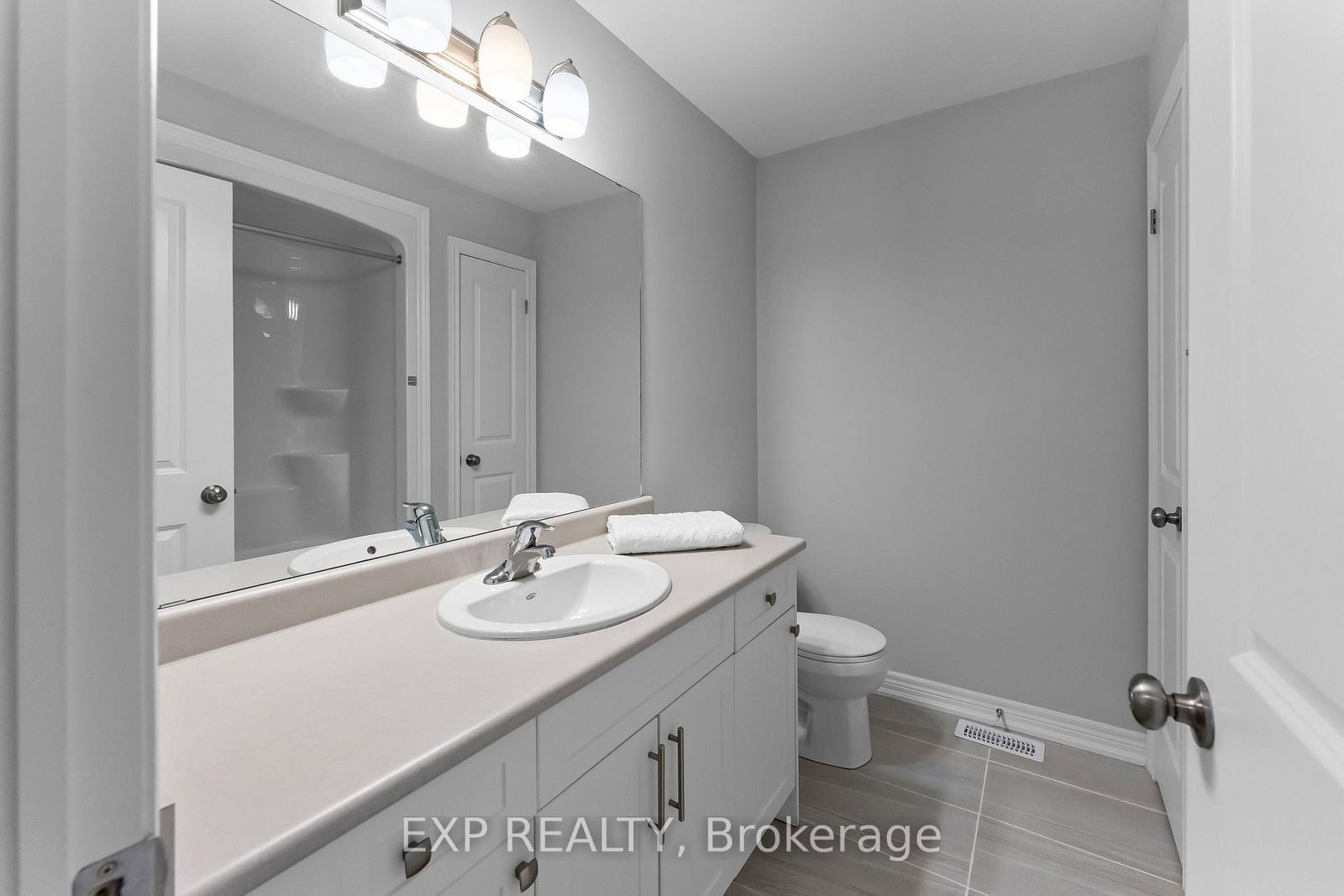 7768 Ascot Circle • #86 • Niagara Falls, ON photo 24