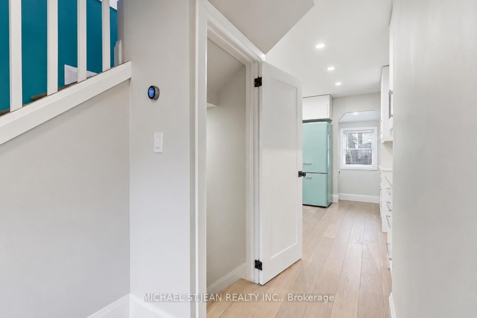 285 Beach Boulevard • Hamilton, ON photo 8