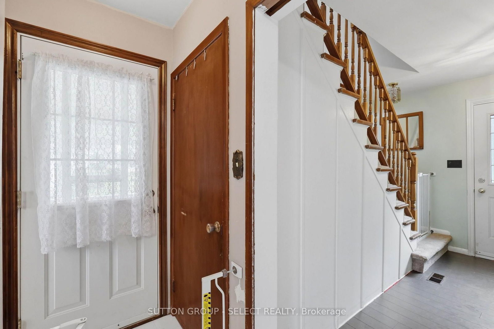 44 South Edgeware Road • St. Thomas, ON photo 21