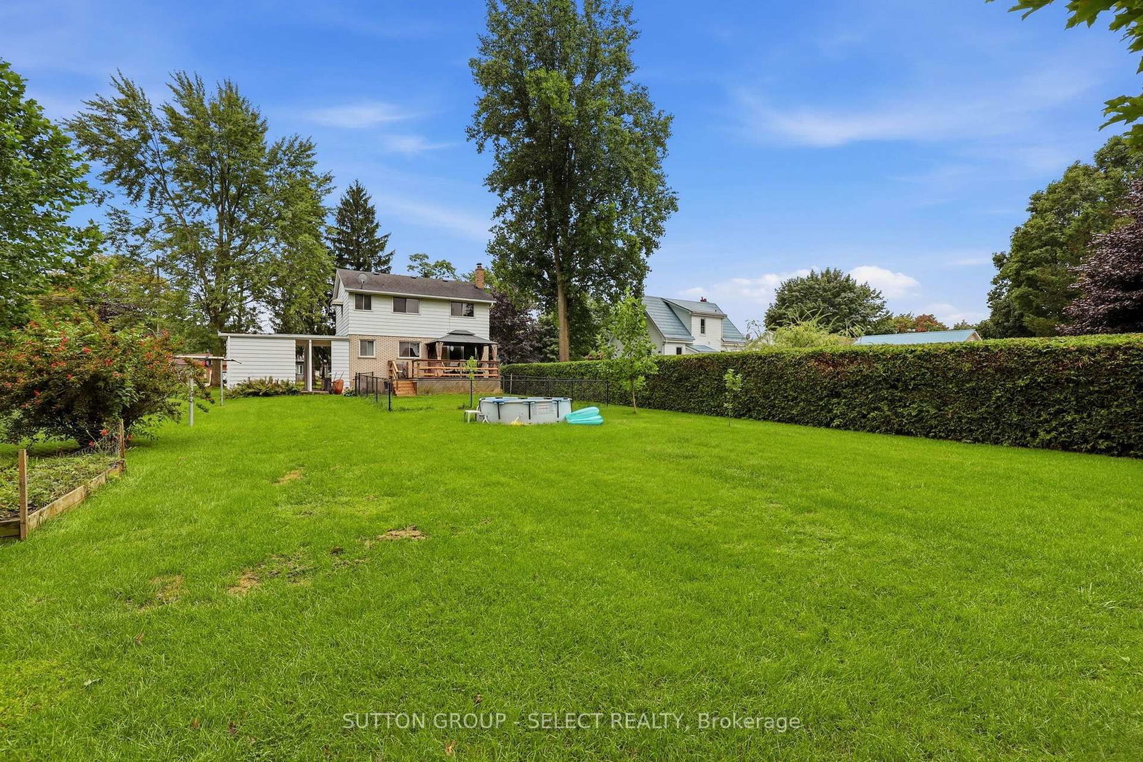 44 South Edgeware Road • St. Thomas, ON photo 38