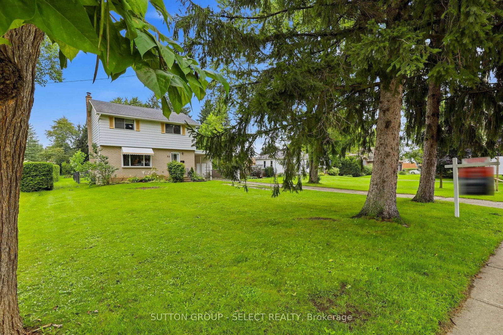 44 South Edgeware Road • St. Thomas, ON photo 4