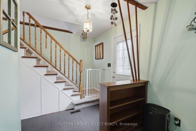 44 South Edgeware Road • St. Thomas, ON photo 9