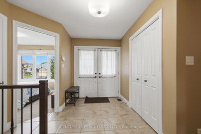 28 Freedom Crescent • Quinte West, ON photo 5