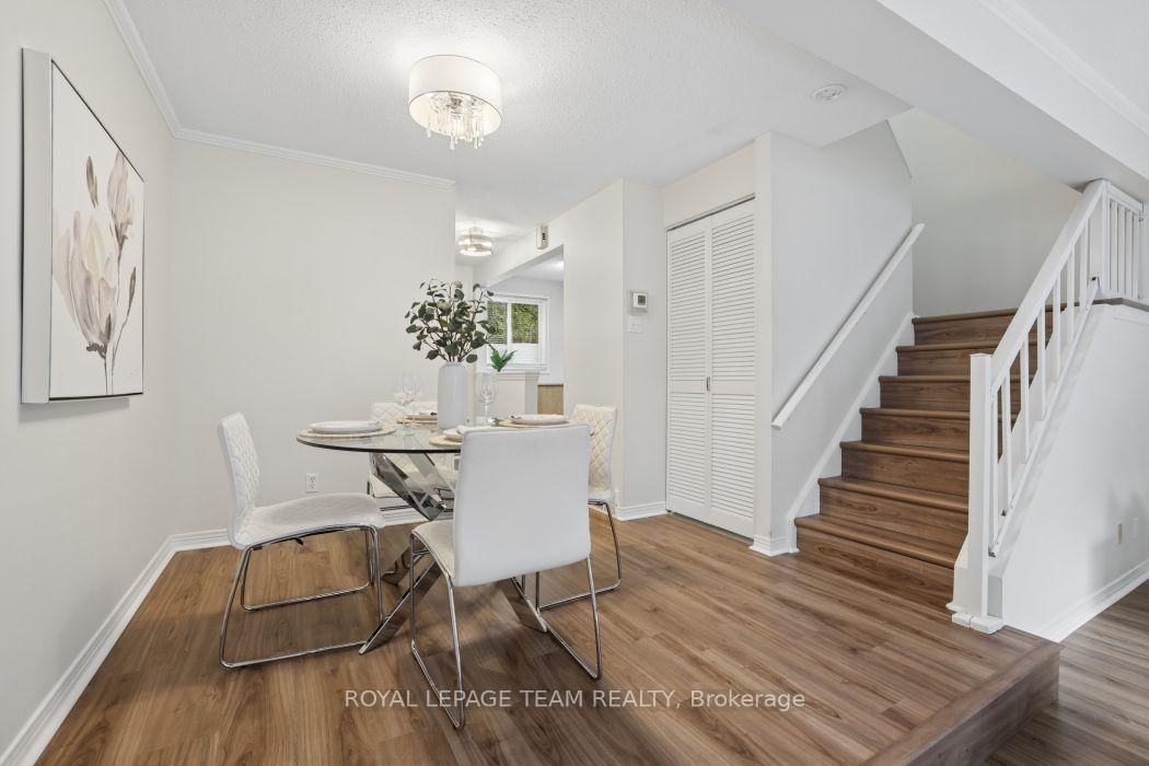 6801 Bilberry Drive • Ottawa, ON photo 14