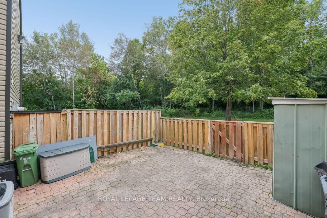 6801 Bilberry Drive • Ottawa, ON photo 30