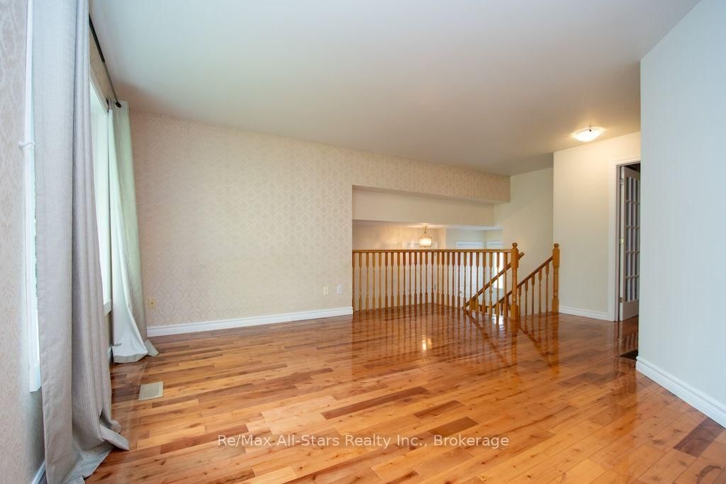 43 McGibbon Boulevard • Kawartha Lakes, ON photo 8