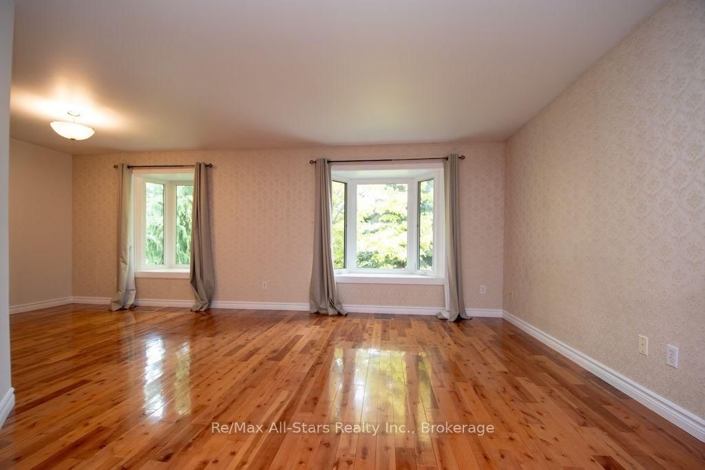43 McGibbon Boulevard • Kawartha Lakes, ON photo 9