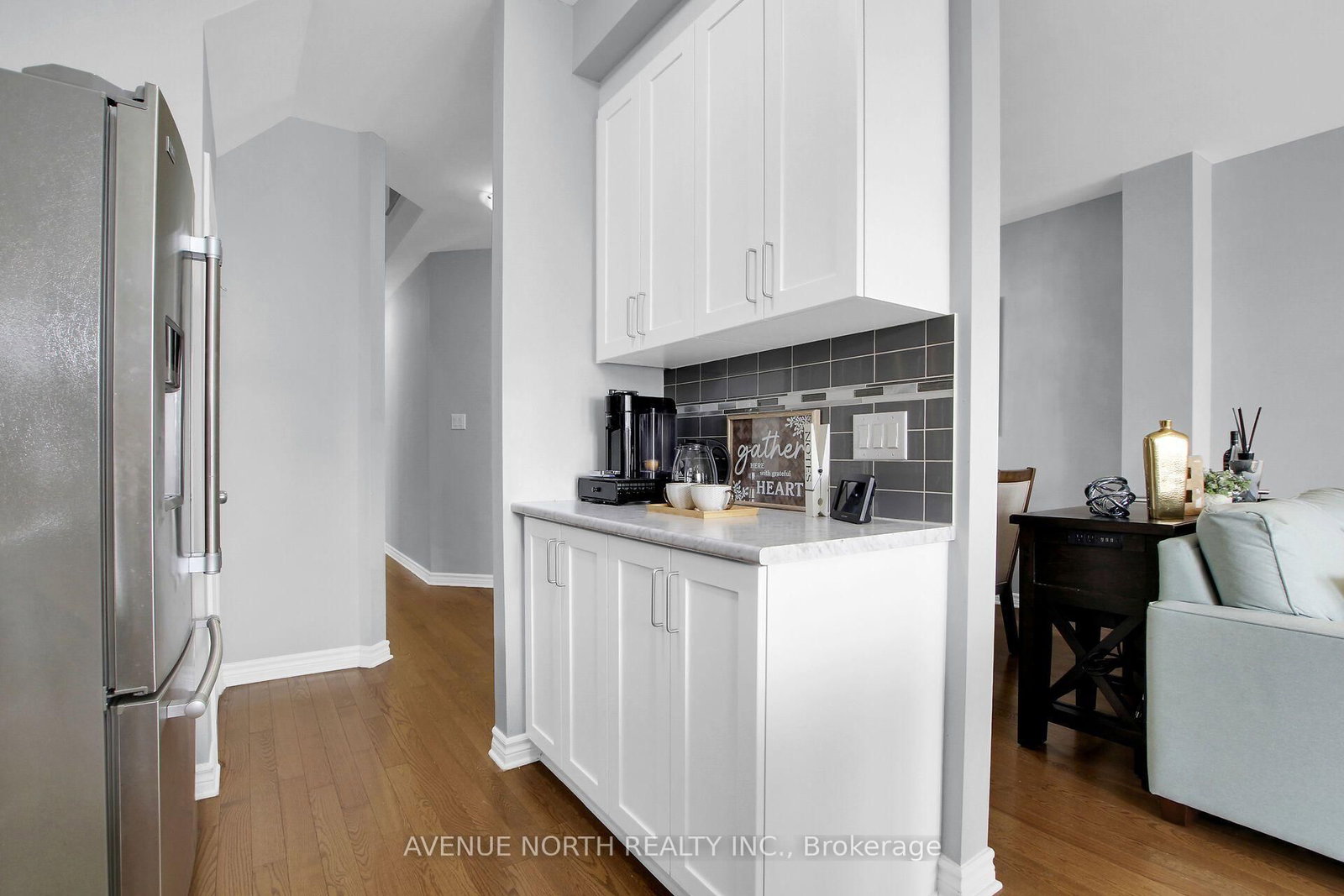 303 Wood Acres Grove • Ottawa, ON photo 14