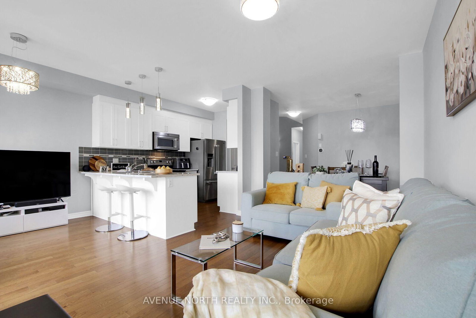 303 Wood Acres Grove • Ottawa, ON photo 21
