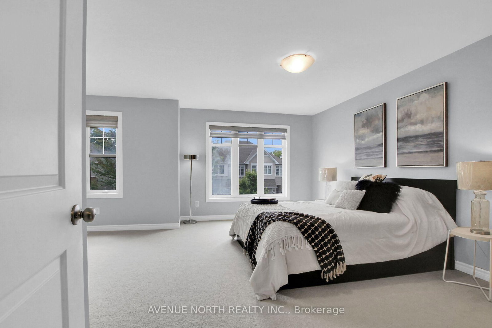 303 Wood Acres Grove • Ottawa, ON photo 40