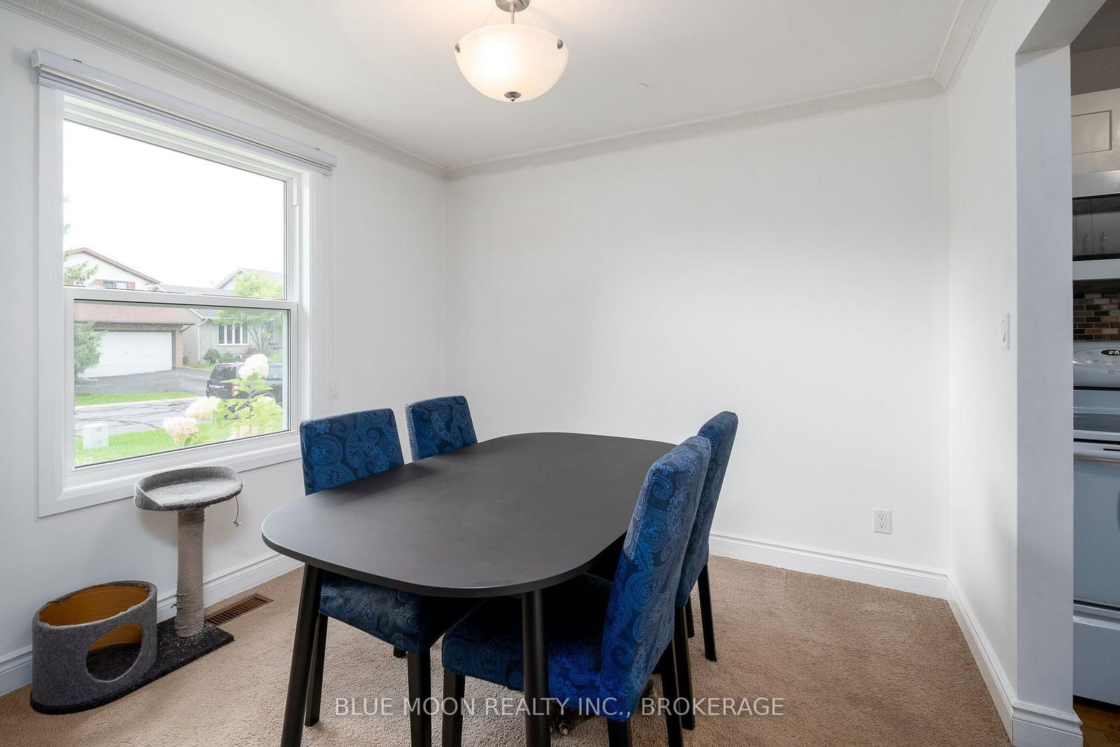 195 Splinter Court • Kingston, ON photo 13