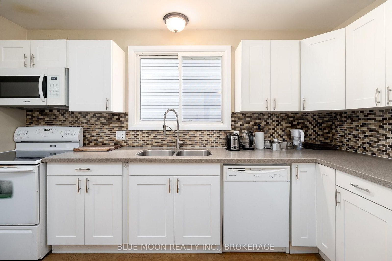 195 Splinter Court • Kingston, ON photo 17