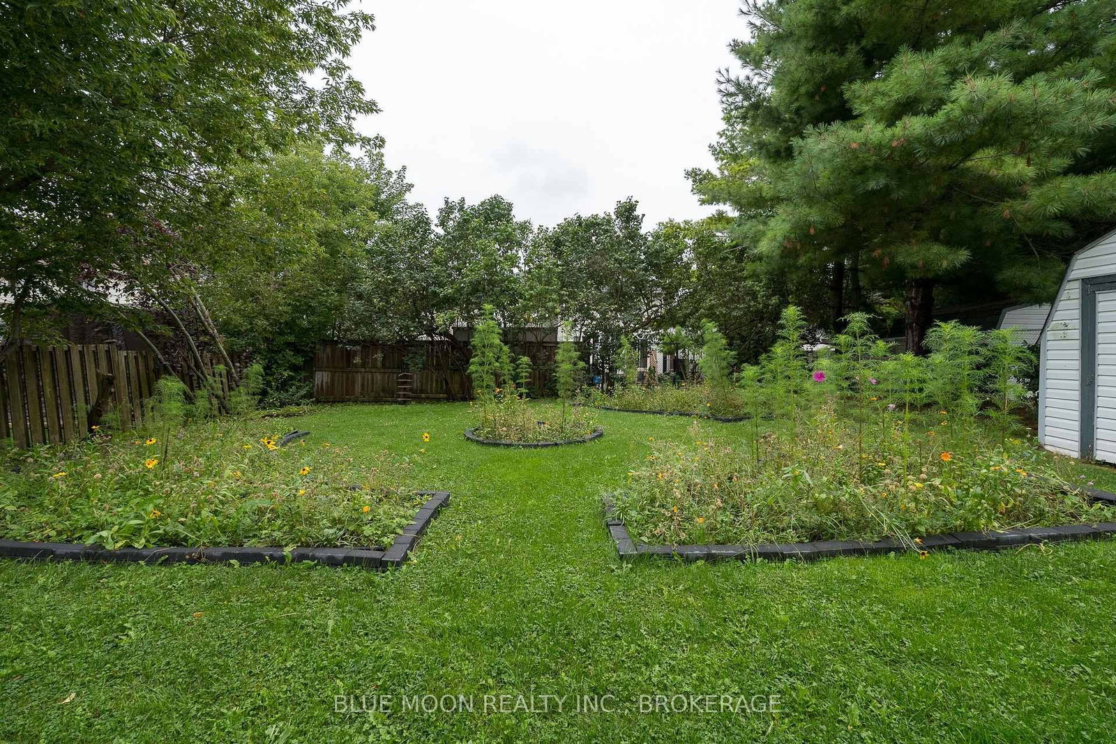 195 Splinter Court • Kingston, ON photo 47