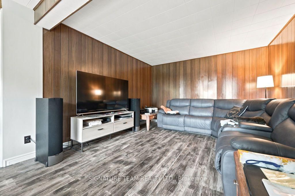 19573 17 Highway • Cobden, ON photo 18