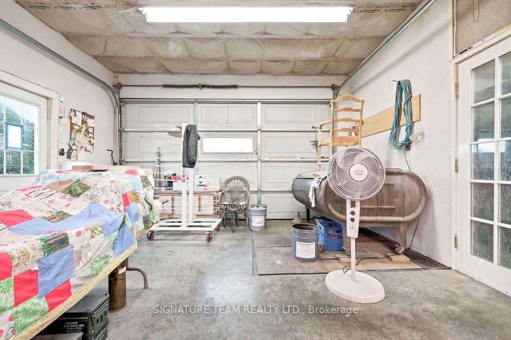 19573 17 Highway • Cobden, ON photo 32