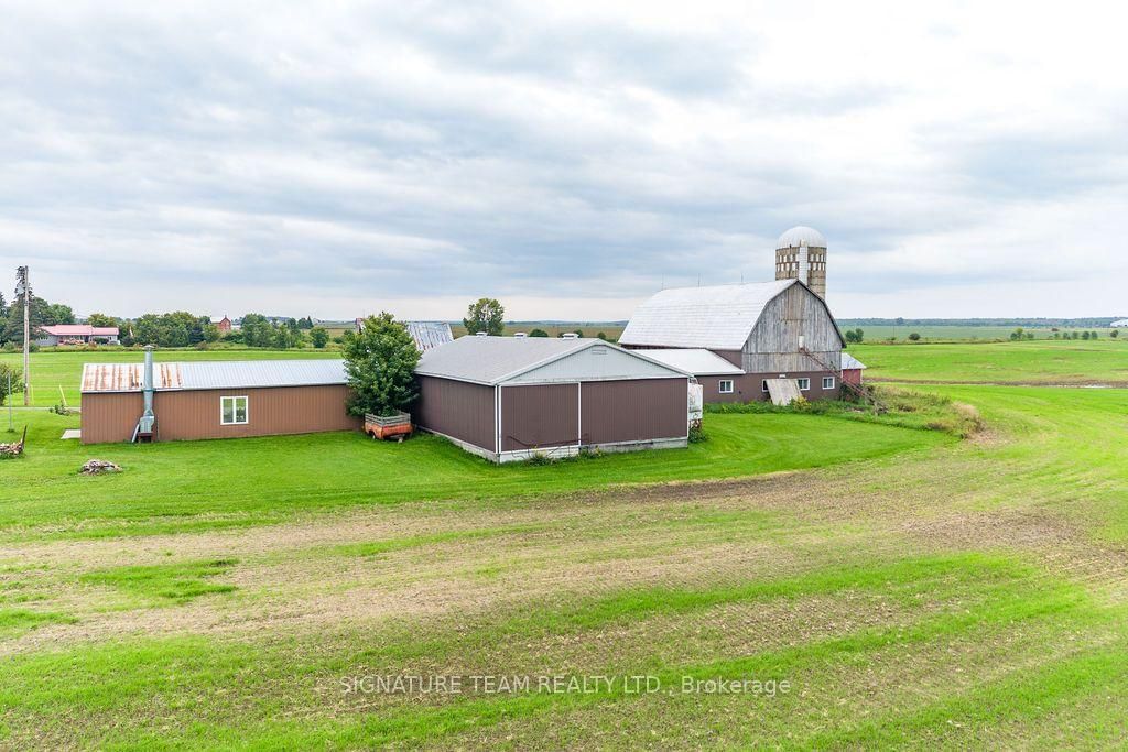 19573 17 Highway • Cobden, ON photo 37
