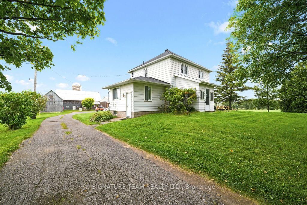 19573 17 Highway • Cobden, ON photo 40