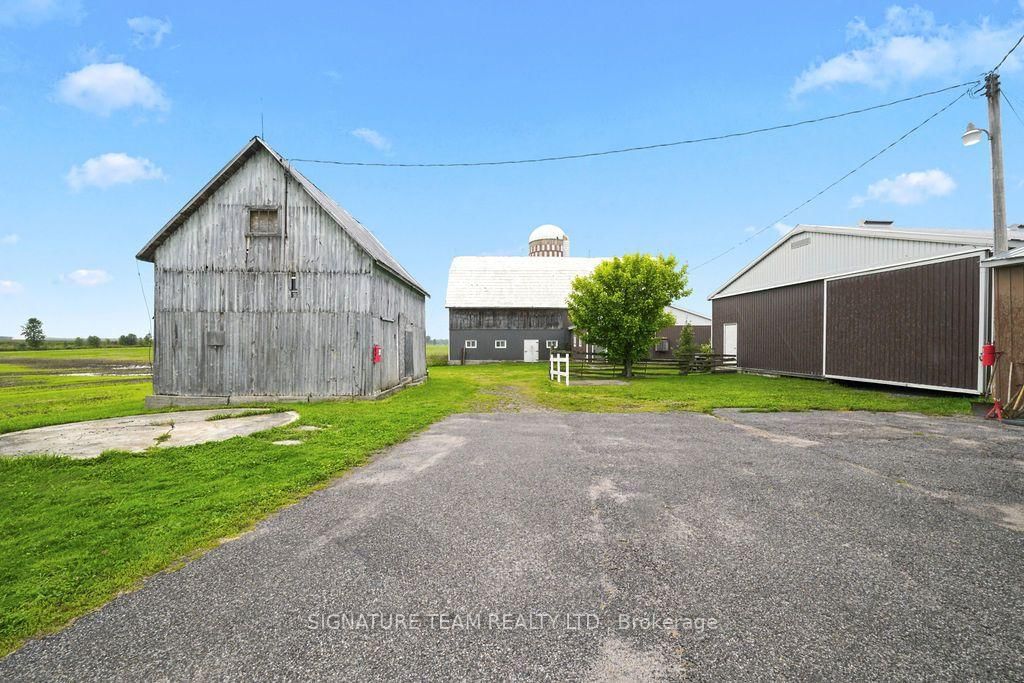 19573 17 Highway • Cobden, ON photo 42