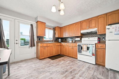 19573 17 Highway • Cobden, ON photo 9